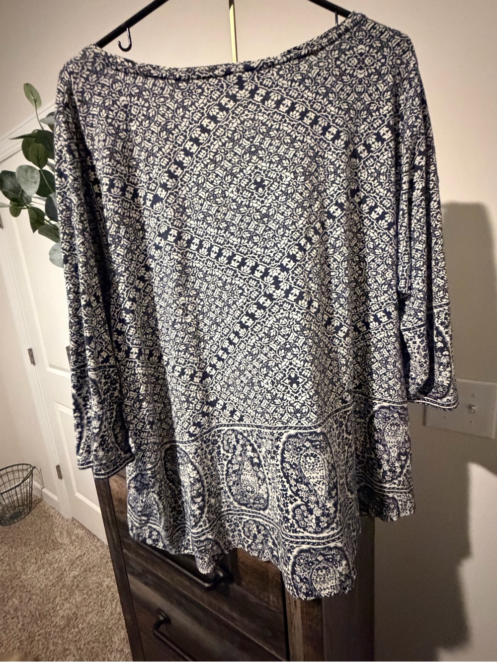 Lucky Brand Plus Size Women's Modal Cotton Blend Navy & White Paisley Print Top - Picture 3 of 7